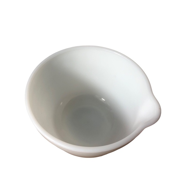 Vintage Pyrex Hamilton Beach Stand Mixer Model G Mixing Bowl - Picture 2 of 3